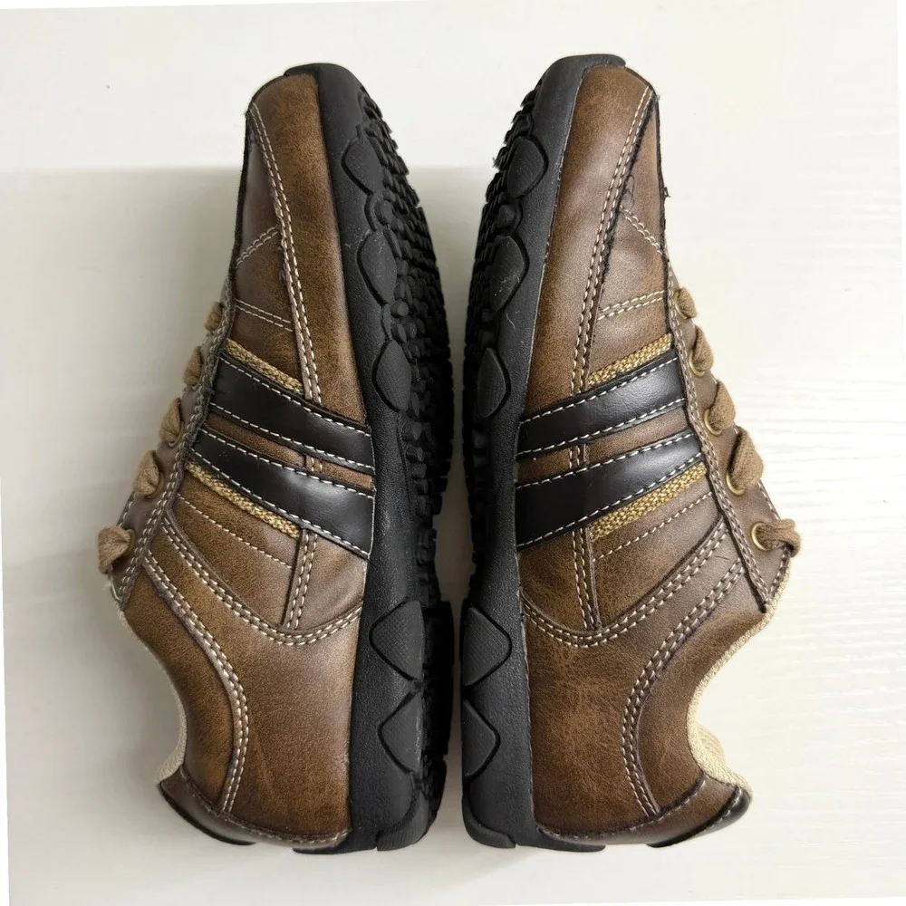 Skechers Sneakers Kids Size 1 Brown Excellent Lace Up Casual Sporty Shoes